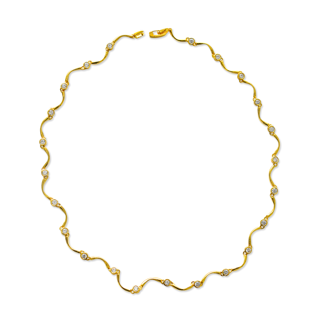 Simple Scallop Necklace With White Stone