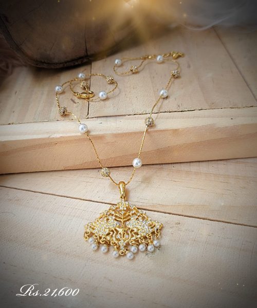 Pearl & Stone Ball Hansaputtuwa Necklace