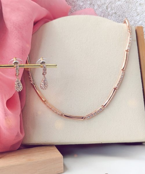 Tube Necklace With Dainty Teardrop Earring