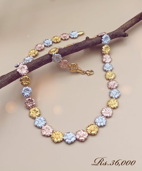 Matte Finished  Vintage Flower Necklace