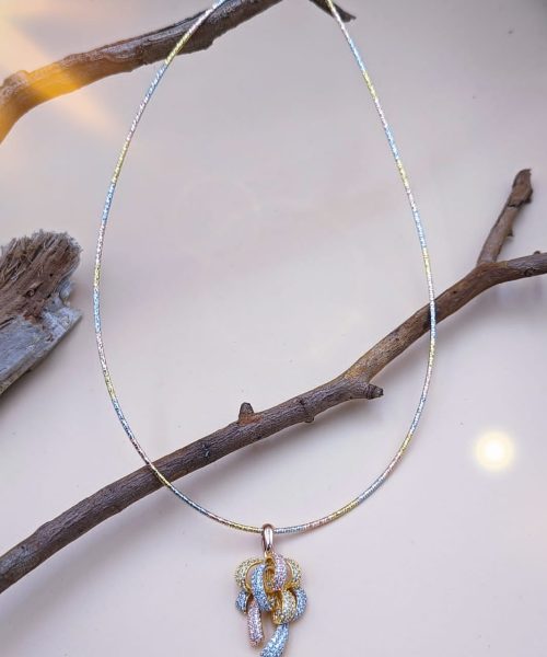 Tropical Pendant Lasso Necklace