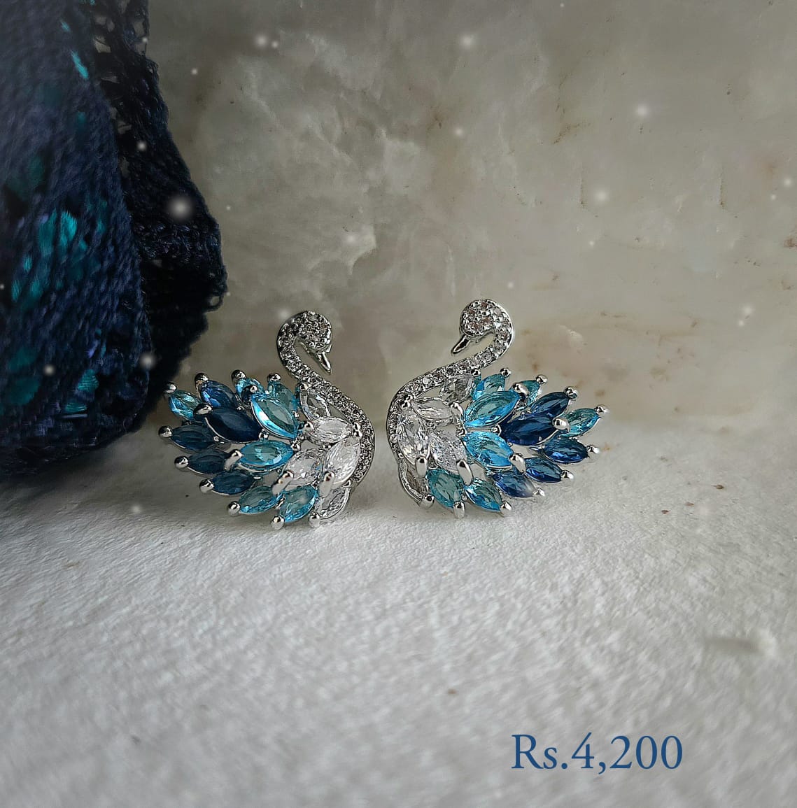 Swan Pendant Necklace Set - Image 39