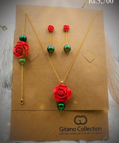 Red Rose With Shot Green Pearl Gift Pack