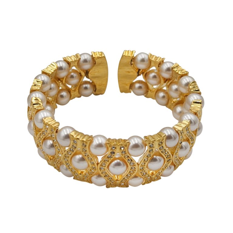 Half Open Pearl Broad Bangle