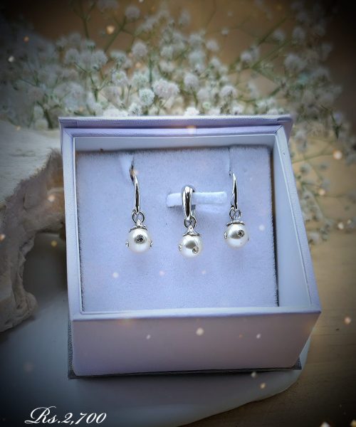 Round Pearl Drop Hook Earring & Pendant Set