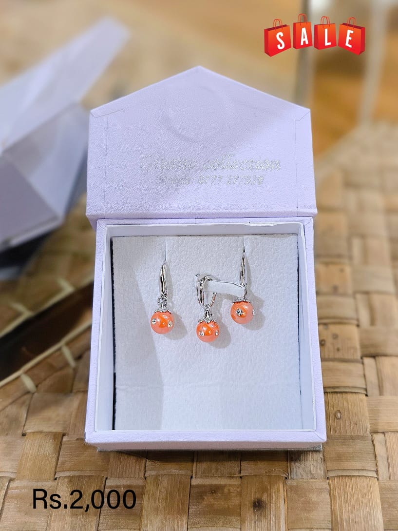 Round Pearl Drop Hook Earring & Pendant Set - Image 8