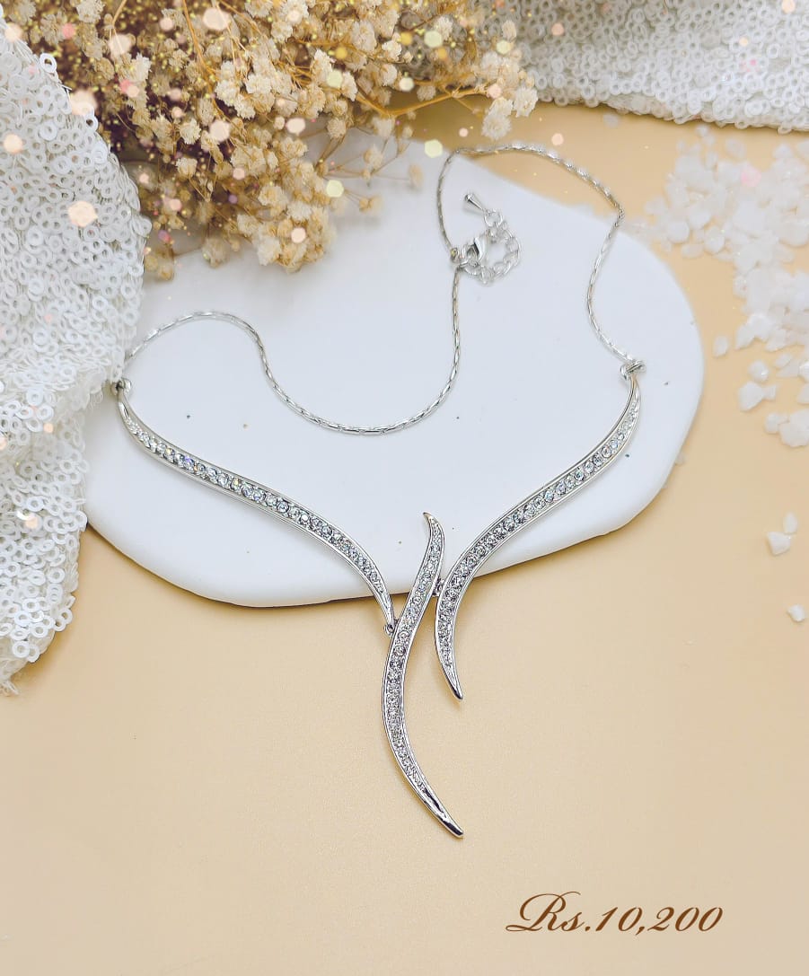 Stone Line Wave Necklace - Image 4