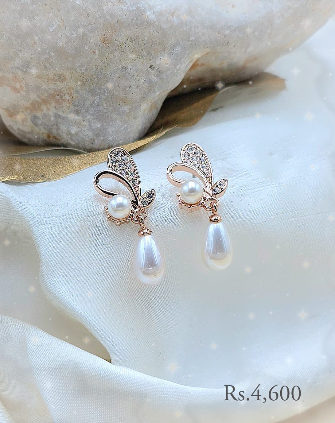 Botanic Beauty Pearl Teardrop Earring - Image 3