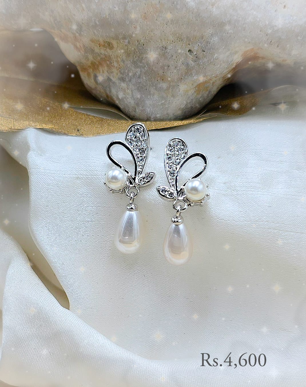 Botanic Beauty Pearl Teardrop Earring - Image 5
