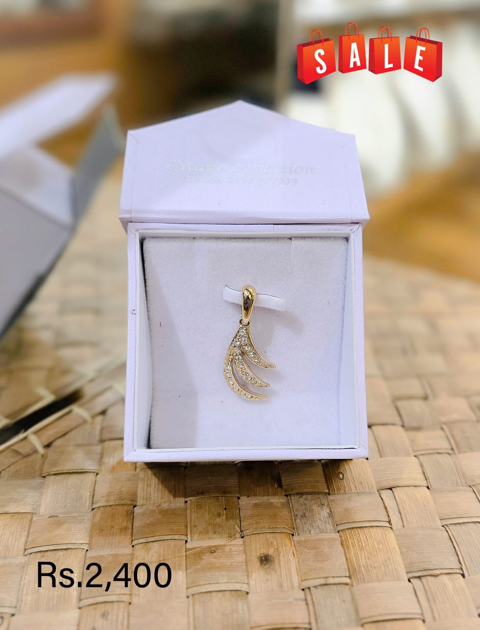 Curved Stone Line Pendant - Image 3