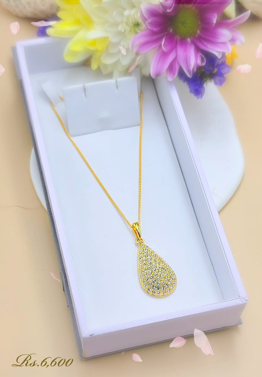Sparkling Tear Pendant Necklace