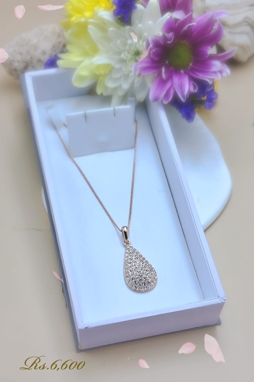 Sparkling Tear Pendant Necklace - Image 4