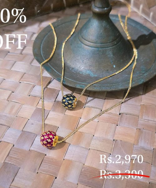 Baroque Enamel Black Passing Through Necklace