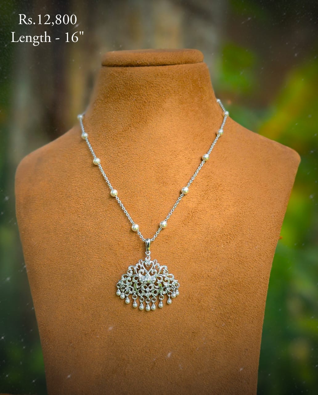 Spiral Hansa Puttuwa Pearl & Chain Necklace