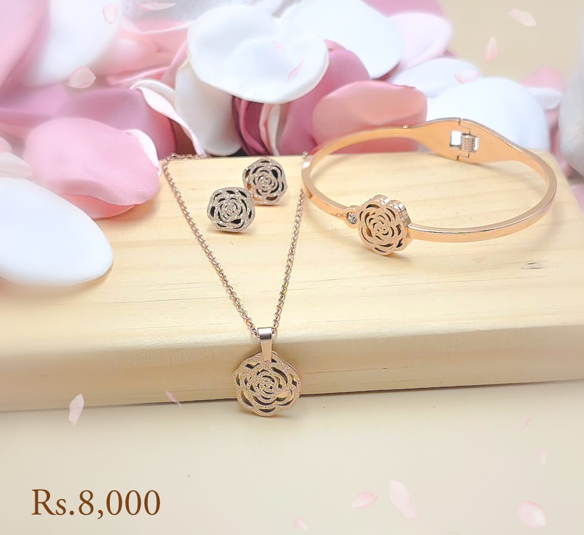 Fancy Metal Rose Necklace Full Set - Image 8