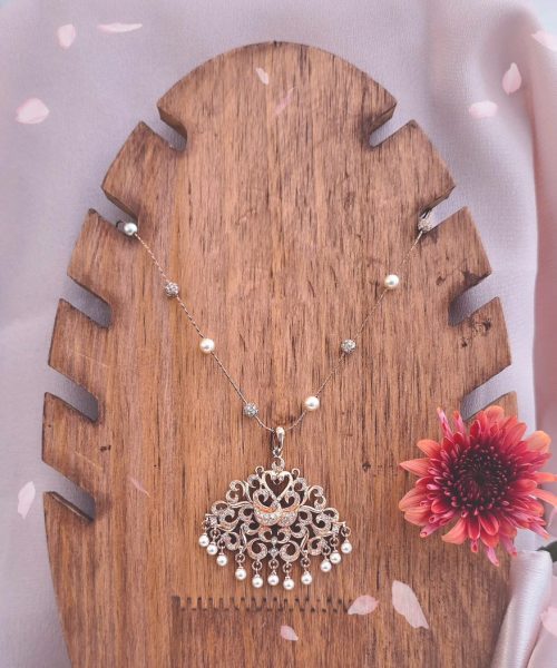 Spiral Hansa Puttuwa Pearl & Stone Ball Necklace