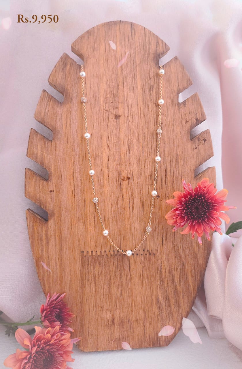 Pearl Spark Ball Chain