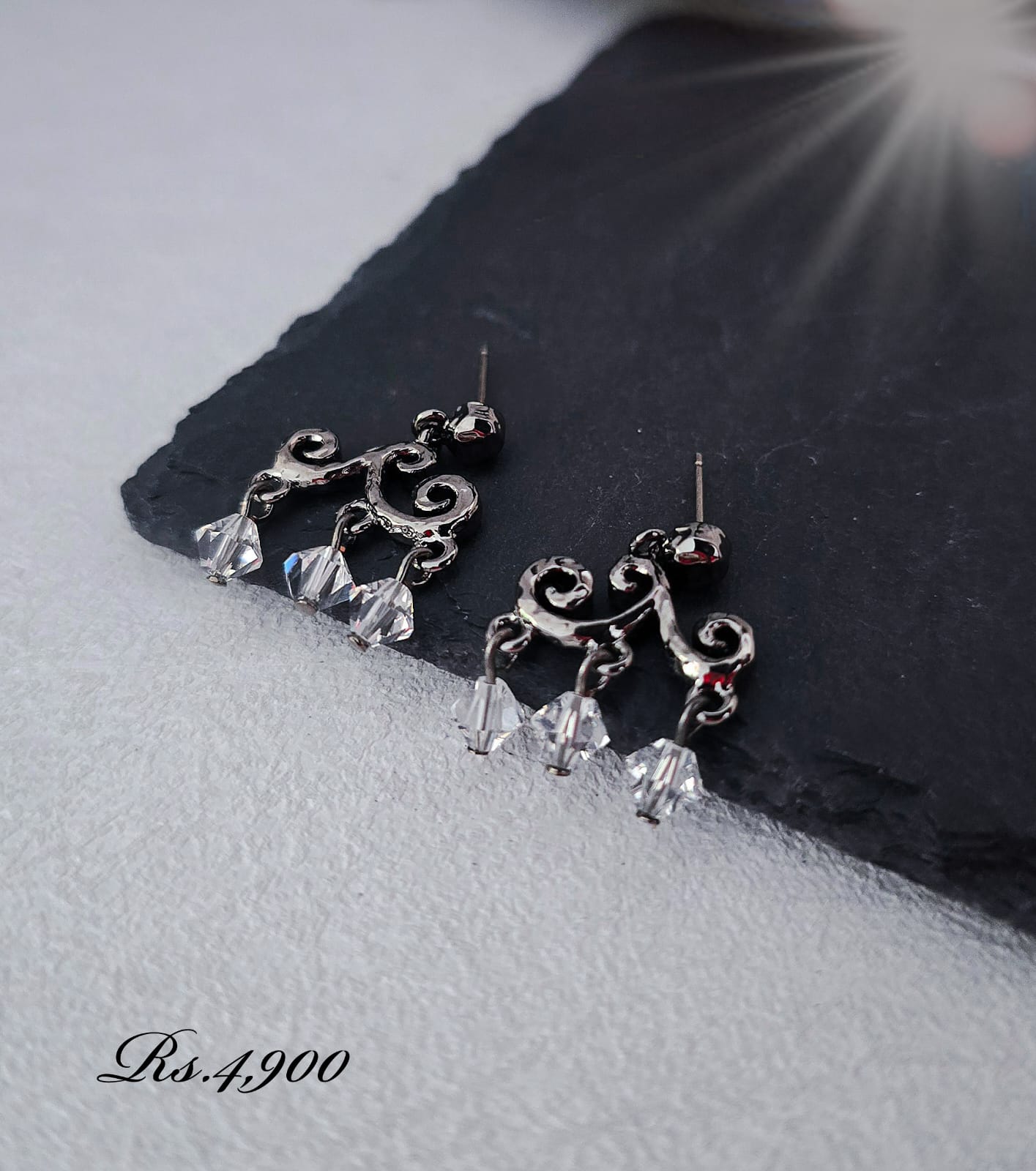Metal Swirl Crystal Droop earring - Image 3