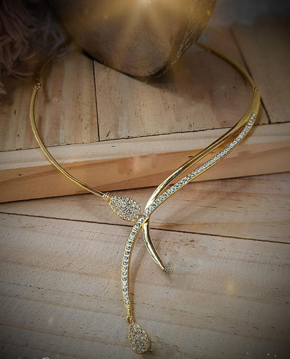 Stone Teardrop Necklace - Image 2