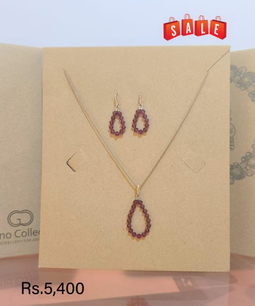 Crystal Teardrop Necklace Set