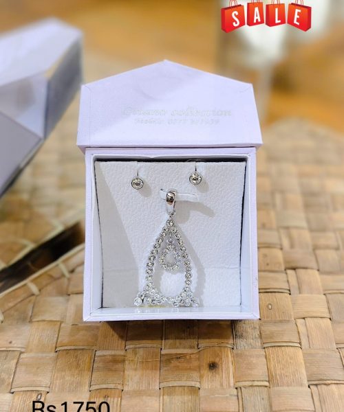 Silver Double Teardrop Pendant Set