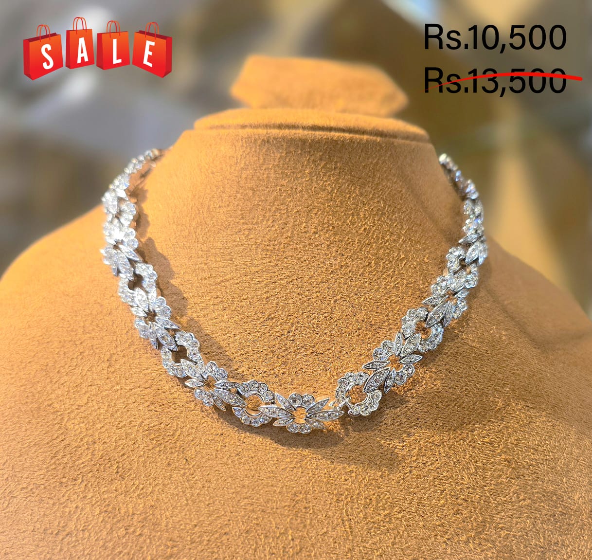 Broad Flowery Necklace - Image 2