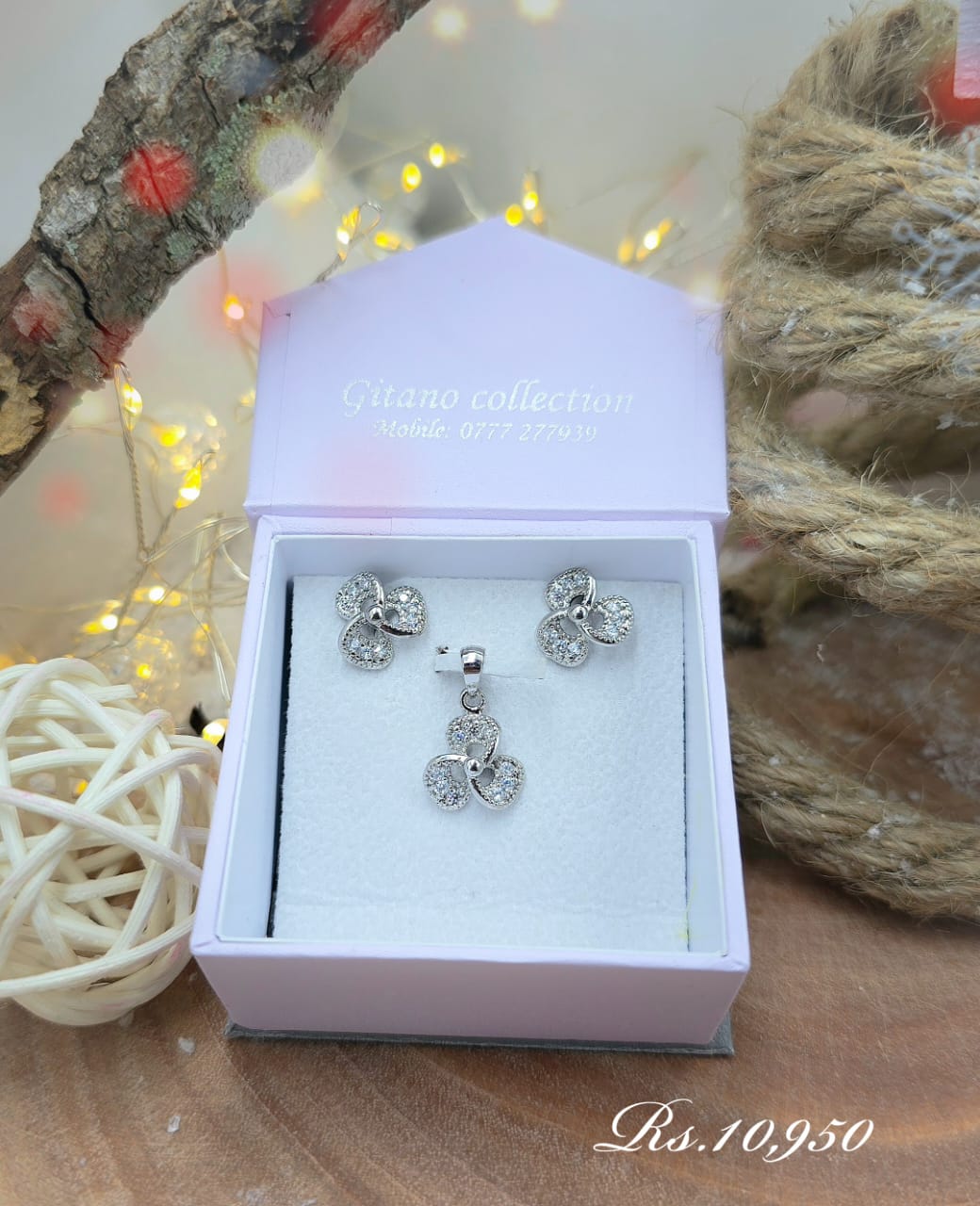 Signature Three Petal Stone Pendant Set - Image 4