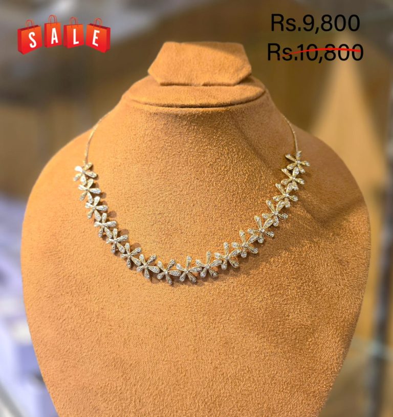 Five Petal Flower Half Necklace