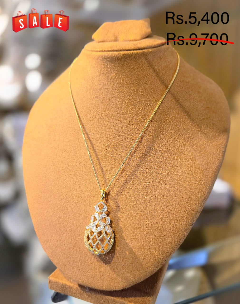 White Stone Chandelier Pendant Necklace