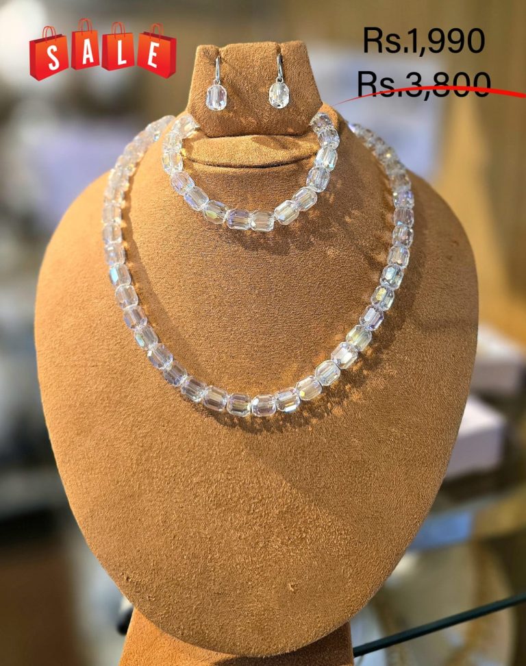 Crystal Mother Of Pearl Necklace Set