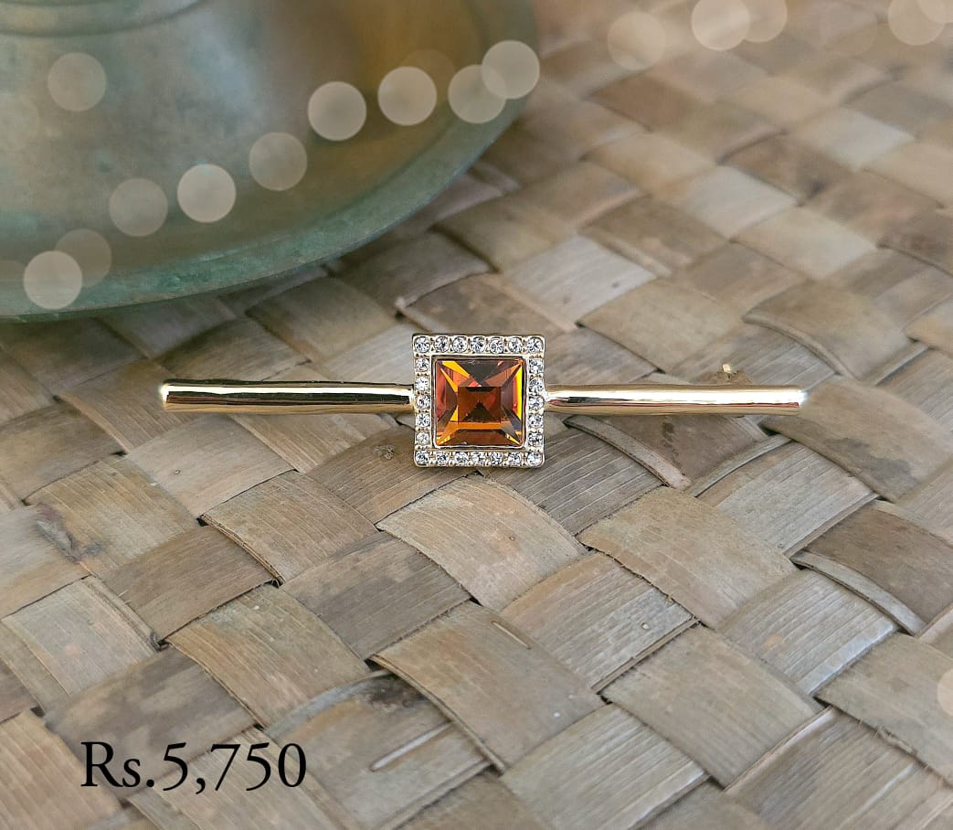 Square Stone Saree Pin - Image 5