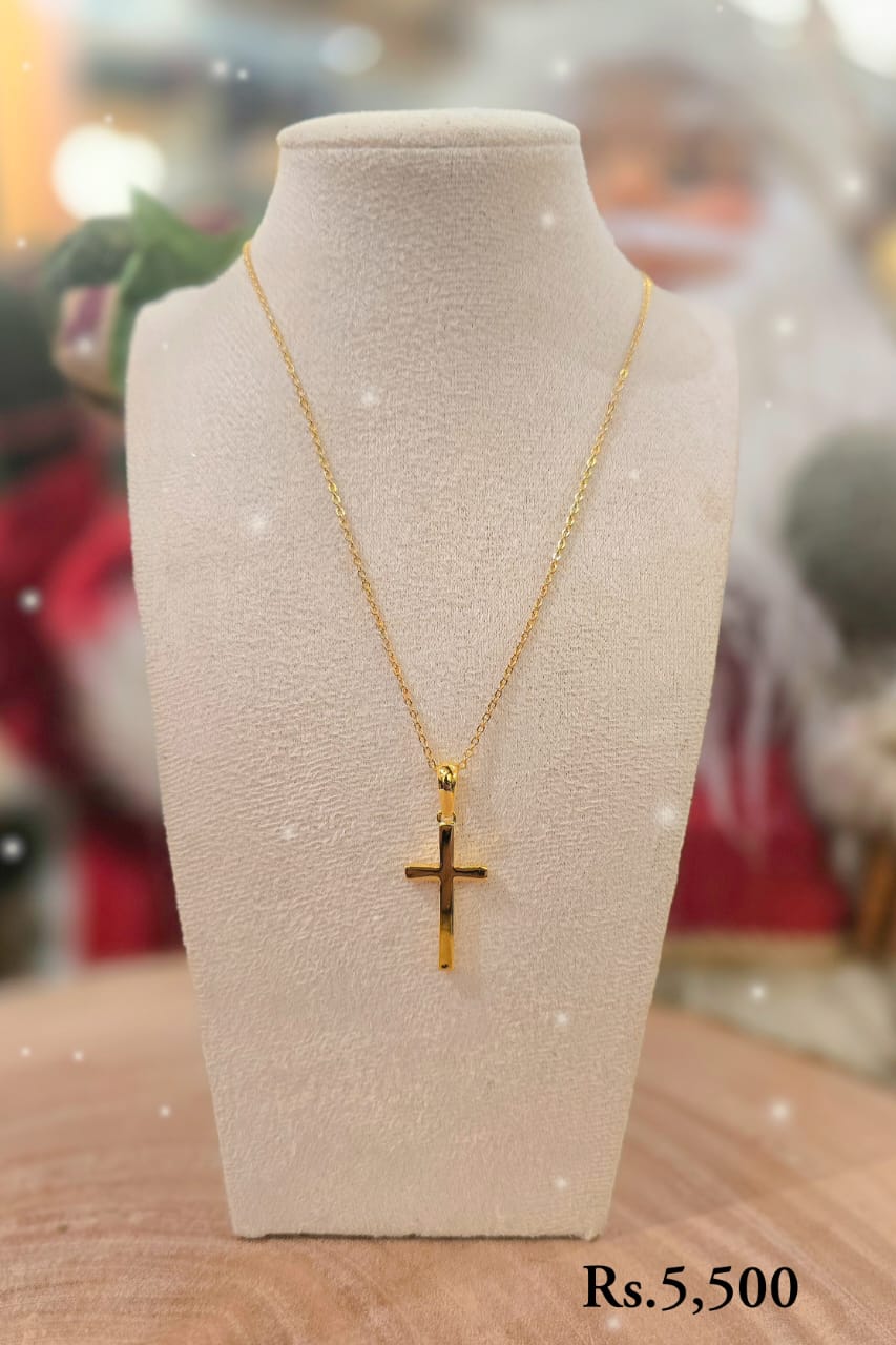 Metal Cross Pendant Necklace-CC