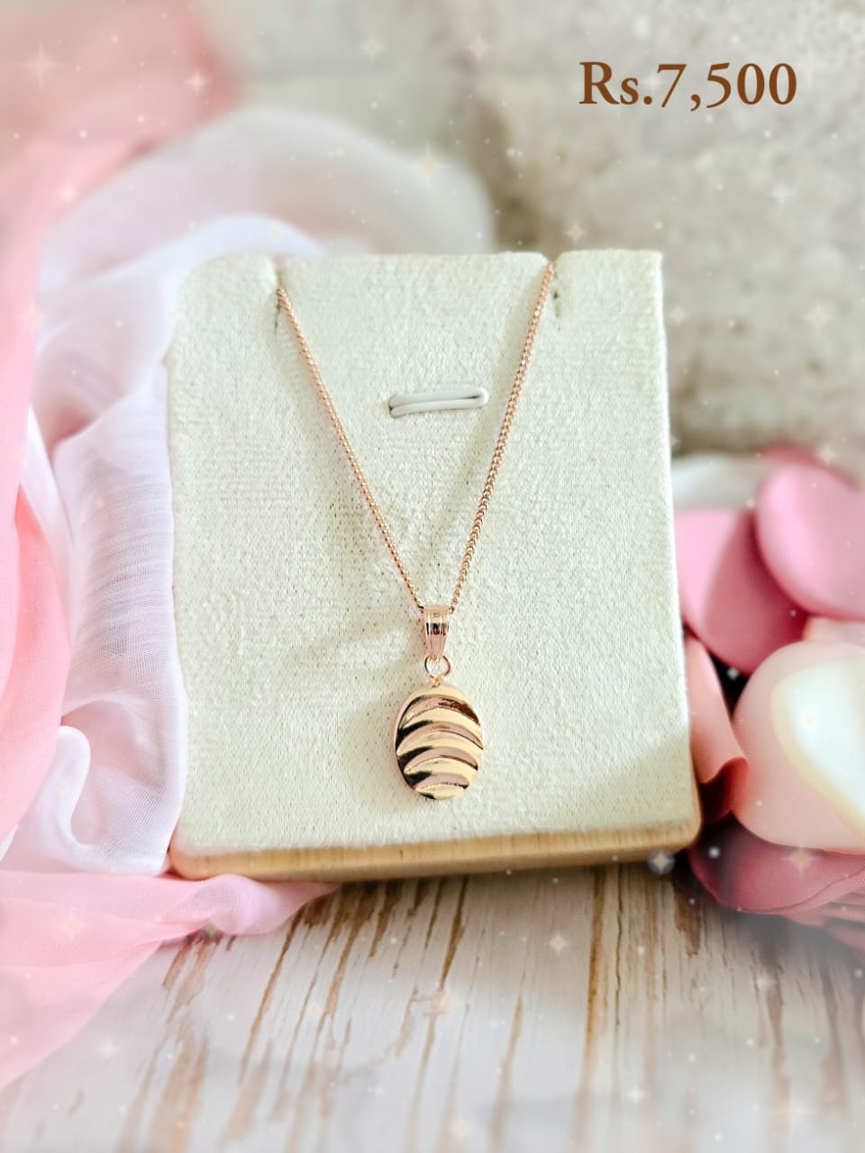 Signature Metal Leaf Necklace-VC - Image 3