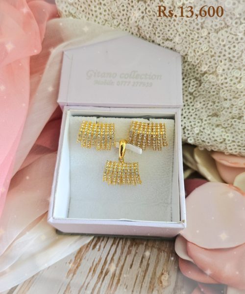 Luxury Cubic Zirconia Pendant & Earring-VC