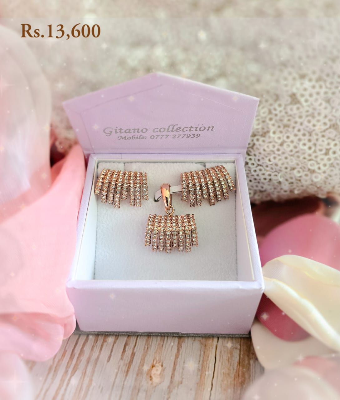 Luxury Cubic Zirconia Pendant & Earring-VC - Image 3