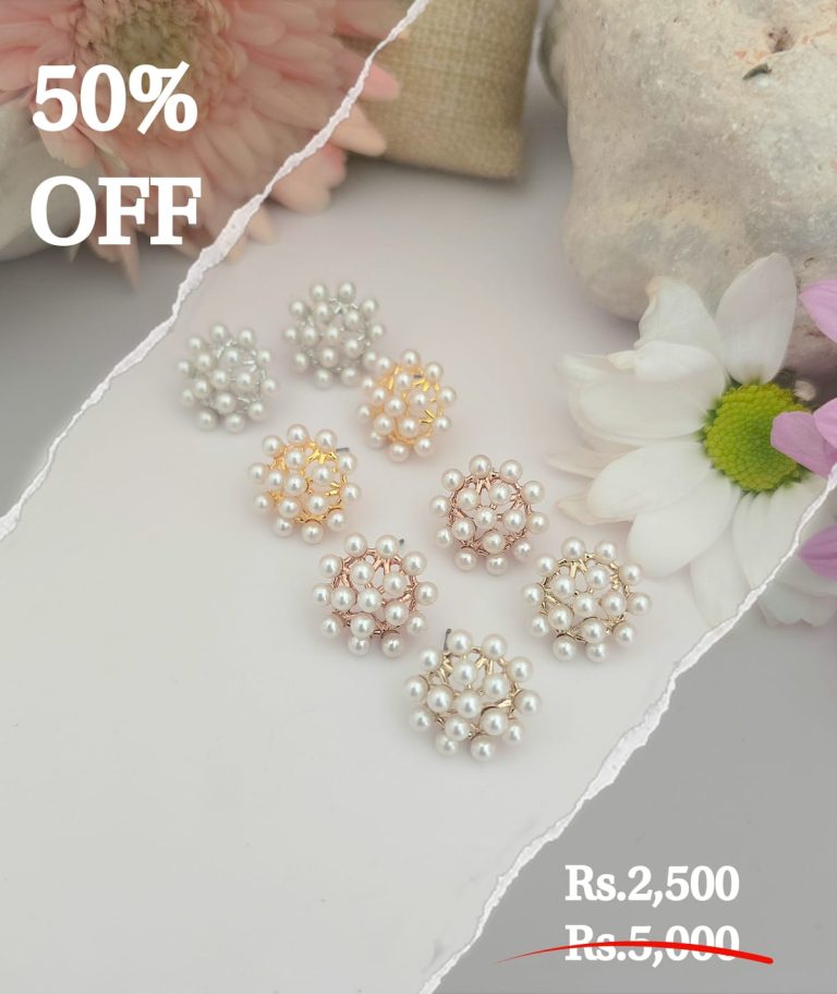 Pearl Cluster Stud Earring