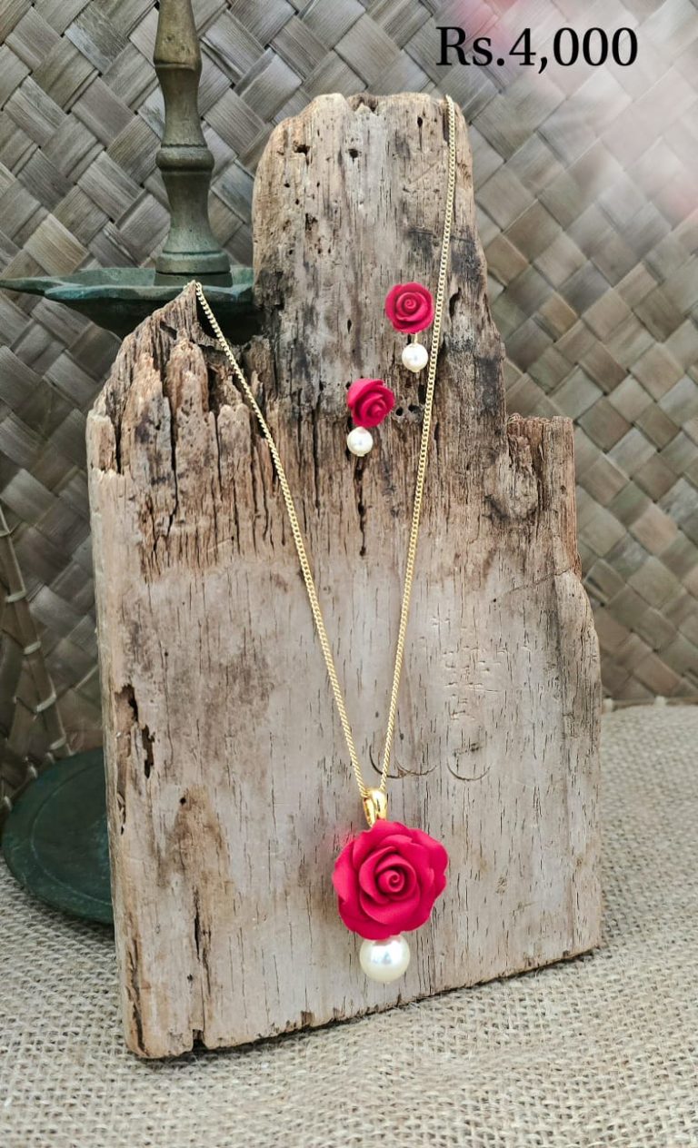 Red Clay Rose Pearl Drop Necklace Set