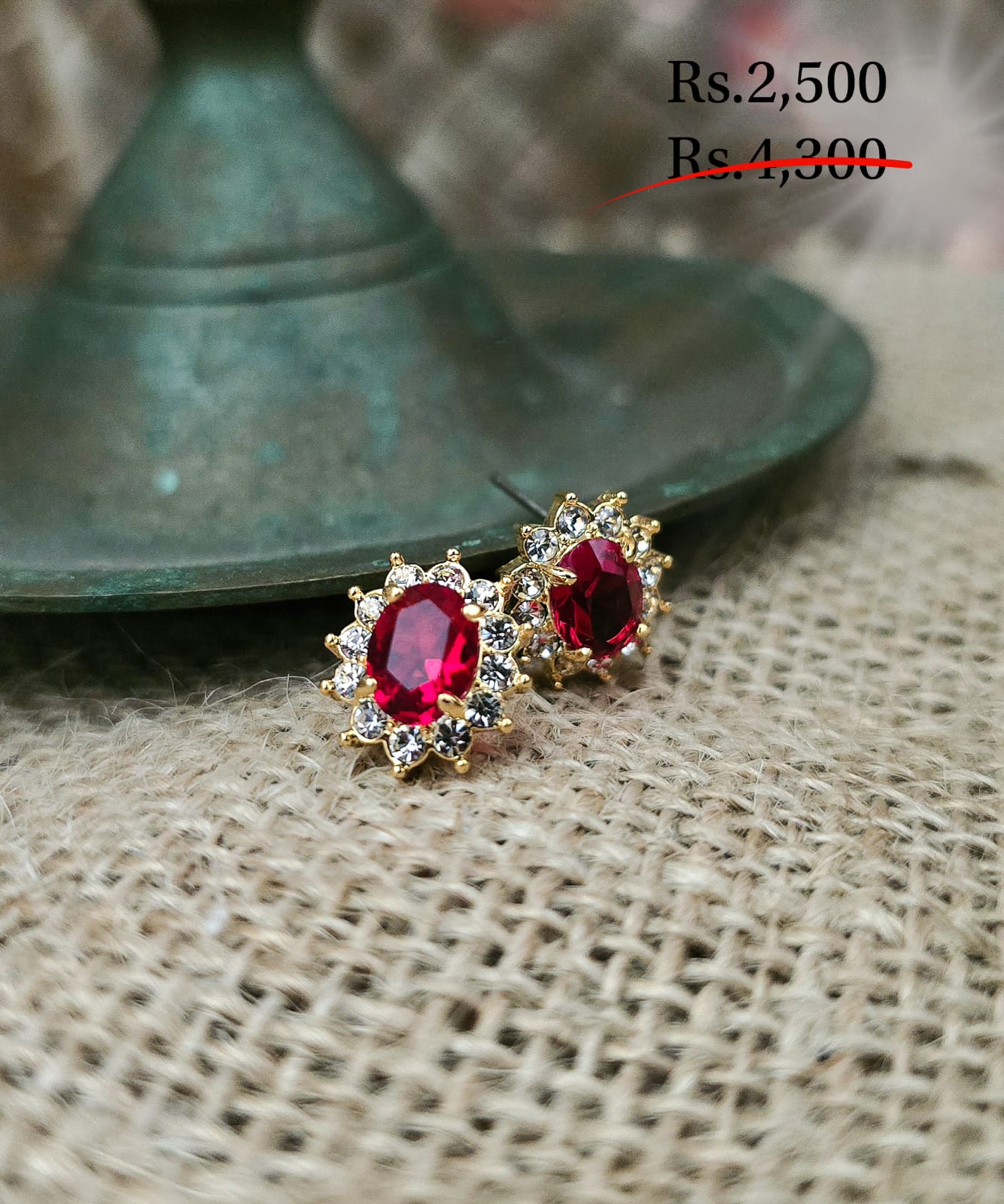 Red Coloured Stone Three Pack - Image 5