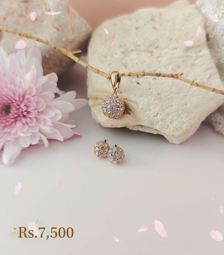 Ball Large Pendant & Stud Earring