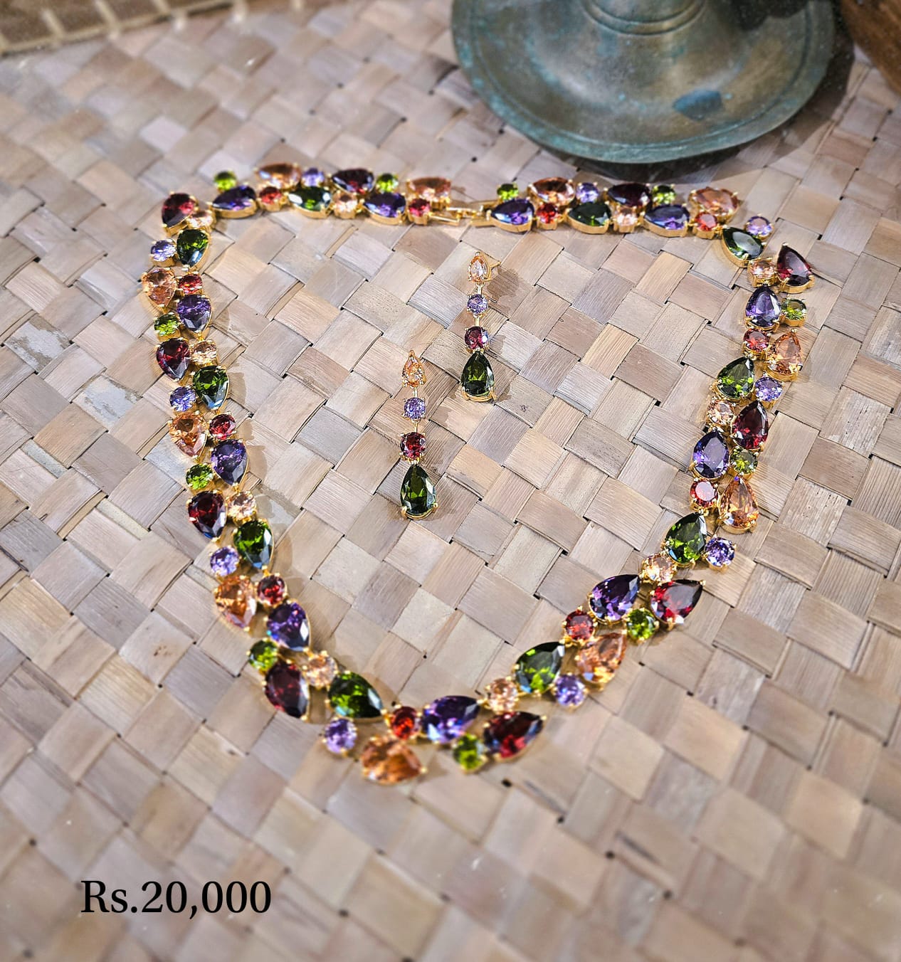 Prismatic Gleam Necklace Set - Image 4