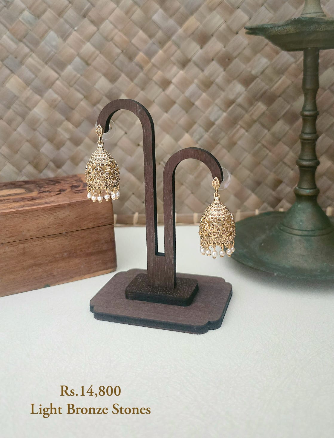 Spiral Pearl Dangling Tassel Earring - Image 2