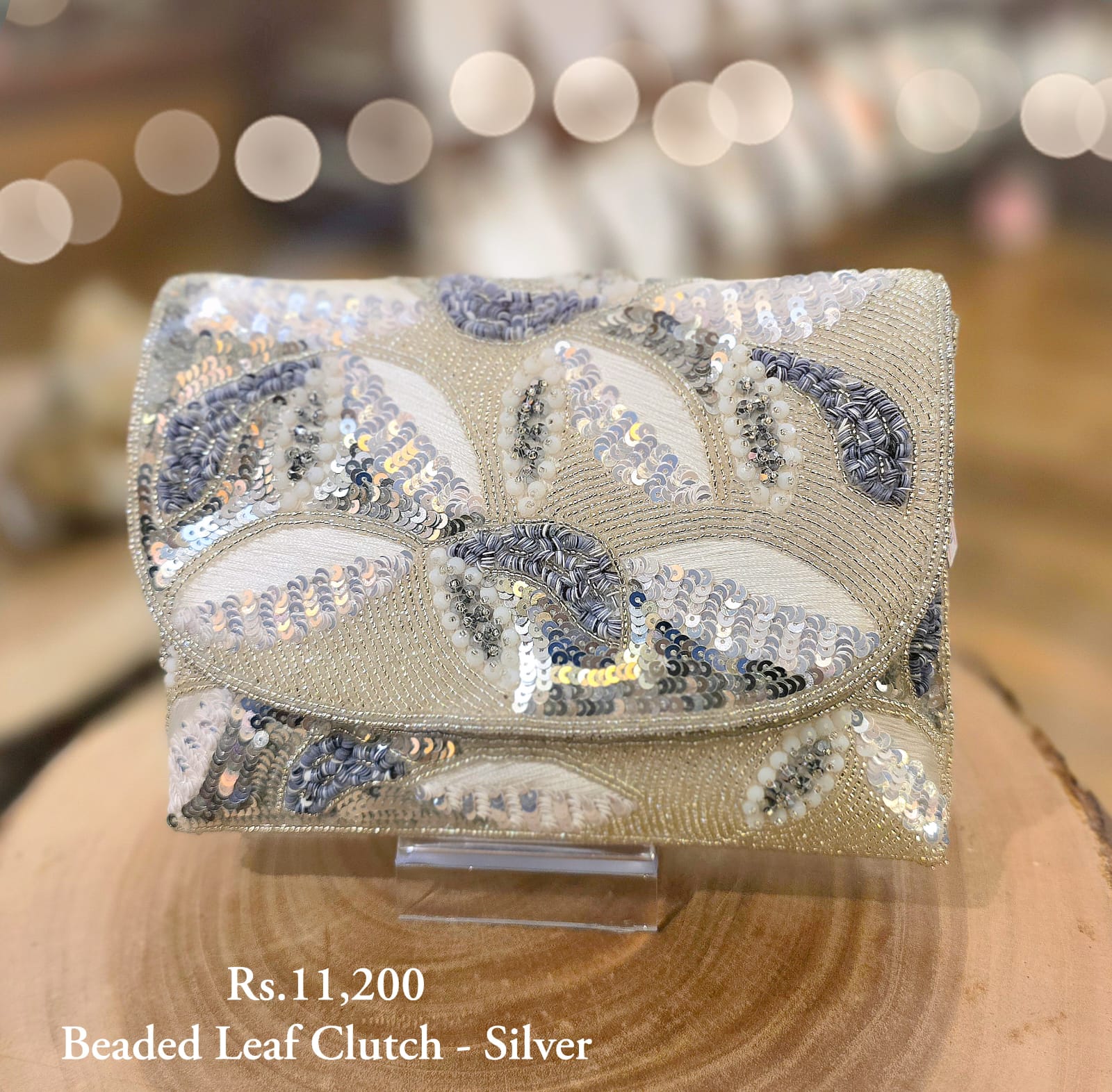 Beaded Leaf Clutch - Image 5