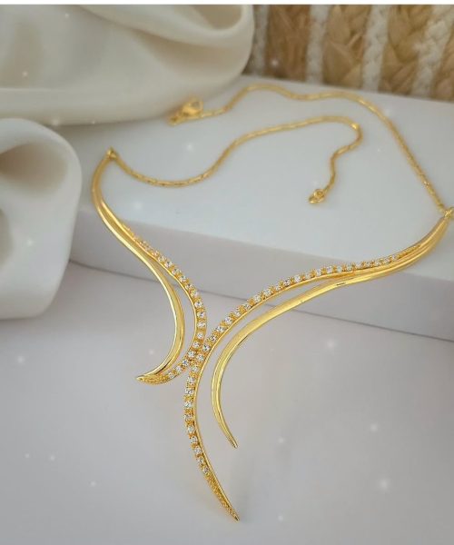 Metal & Stone Wave Necklace