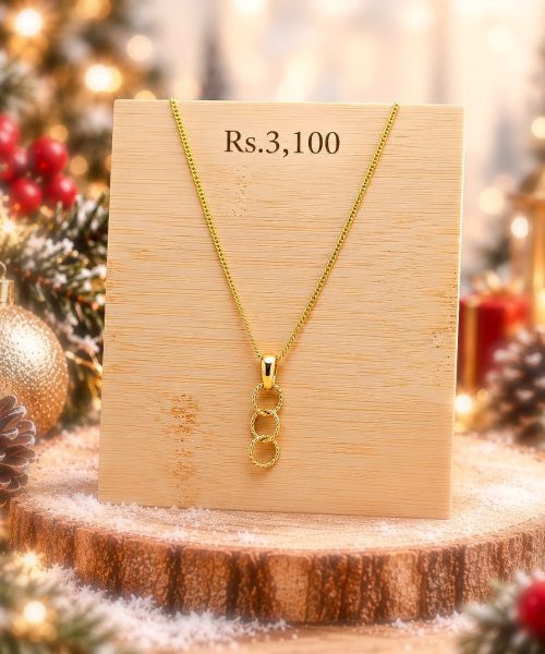 Artfully Linked Metal Necklace-Christmas