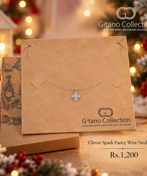 Clover Spark Fancy Wire Necklace-Christmas